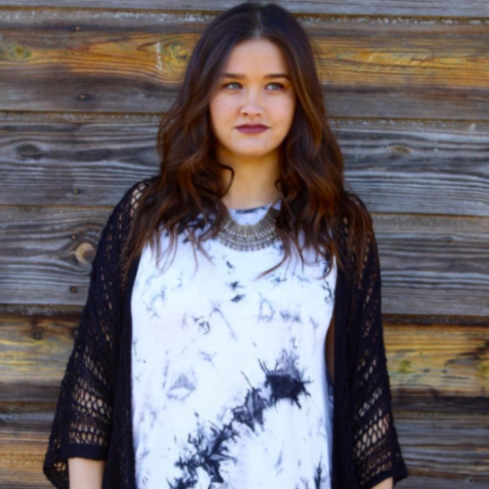 Meet your Posher, Carly